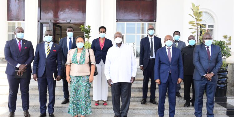 Museveni Lauds Tshisekedi’s Decision to Join EAC, Urges Lasting Peace in DR Congo