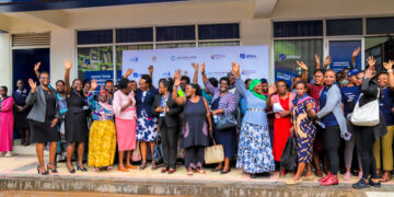 dfcu Bank Rolls out GROW Loan to Owino Traders