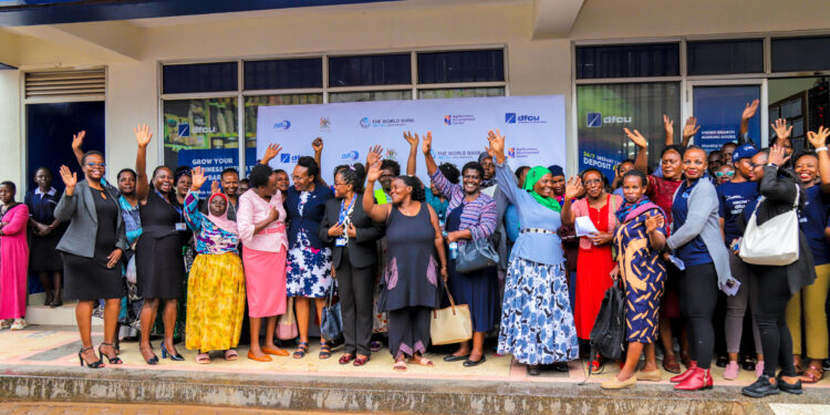 dfcu Bank Rolls out GROW Loan to Owino Traders
