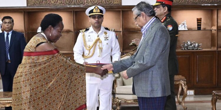 Uganda’s High Commissioner to Bangladesh Prof. Kikafunda Presents Credentials to President Shahabuddin