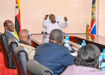 Museveni, Makerere University Dons Discuss African History