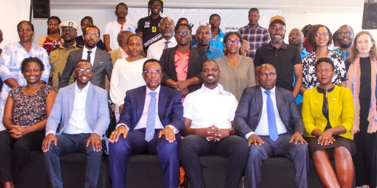 Stakeholders Call for Sustainable Transport Solutions to Reduce Emissions