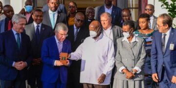 Museveni Lauds Refugee Olympic Team Initiative, Invites Foreign Athletes to Train from Uganda