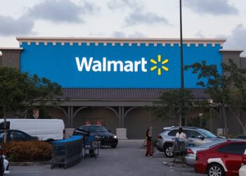 Walmart Rolls Back DEI Policies, Becoming Latest US Firm to Join Growing Trend