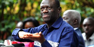 Uganda Security: Dr. Kizza Besigye Found Negotiating Arms with Foreigners in Nairobi Hotel
