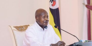 Museveni Bans Police Bond over Rampant Theft in Villages