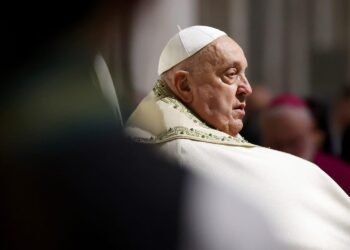Pope Francis Remains in Critical Condition but No New Respiratory Crisis