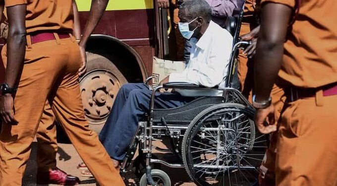 Besigye Calls Off Hunger Strike