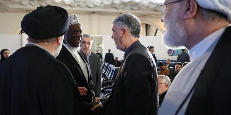 Mufti Mubajje in Iran for International Islamic Conference