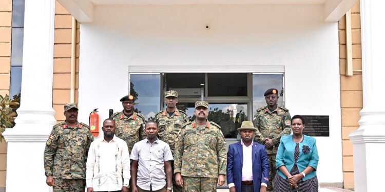 CDF Gen Muhoozi Meets CODECO Leaders, Urges Cooperation for Peace in Eastern DR Congo