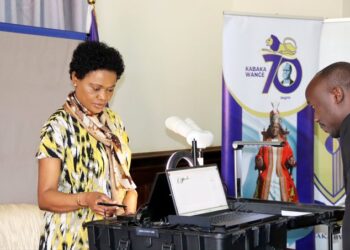 King Oyo, Nnaabagereka Join National ID Renewal as 2.5m Ugandans Register