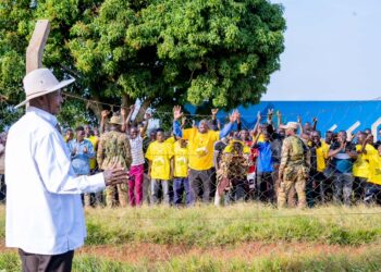 Museveni Rewards Mukono PDM Beneficiary Who Turned Shs500k into Thriving Agribusiness