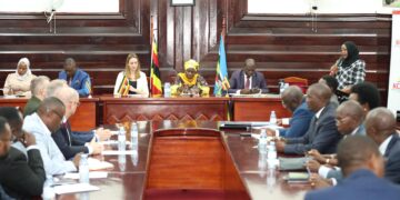 KCCA, UK Firm Sign Shs1tn Deal to Upgrade over 118 City Roads