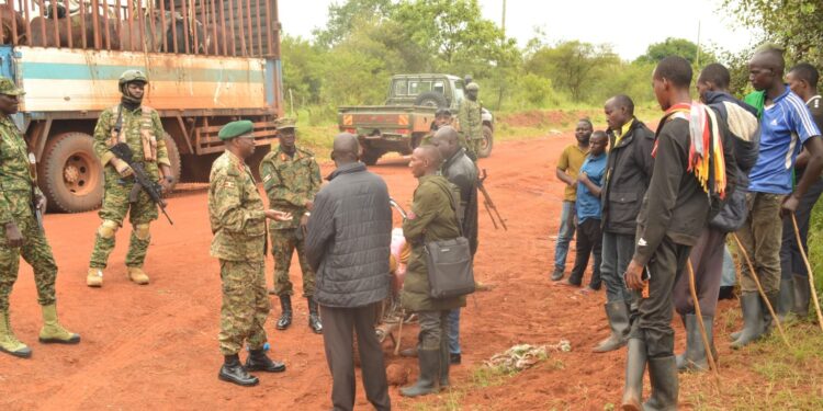Maj Gen Busizoori Oversees Eviction of Balaalo from Northern Uganda