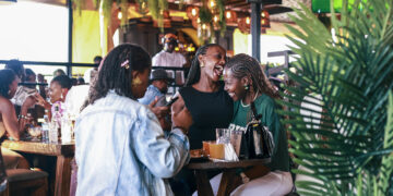 DJs Hanz, Bryan Blend RnB and Dancehall Rhythms at Vintage Druncheon