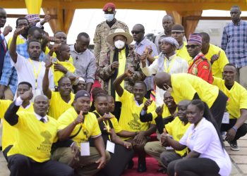 Museveni Embraces NUP Converts, Lauds Rejection of ‘Misleading Politics’