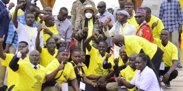 Museveni Embraces NUP Converts, Lauds Rejection of ‘Misleading Politics’