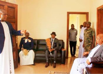 Ten Kings Visit Omukama of Bunyoro, Seek Blessings 