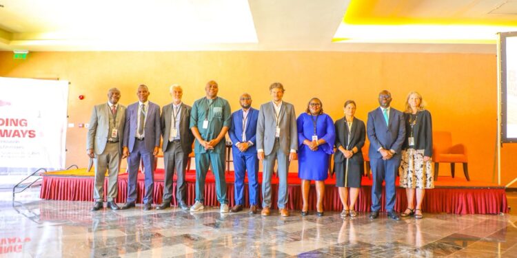 10000 Savings Groups Receive Loans from Vision Fund