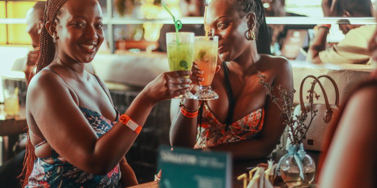 Dim The Lights Delivers an Unforgettable ‘Vintage & NuBeats Druncheon’ Gastronomy Experience