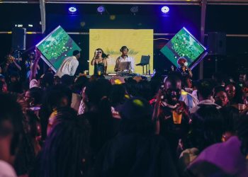 Johnnie Walker Lands Blonde at Strictly Soul