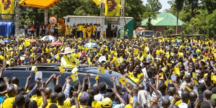 Museveni Adds Shs15m to Parish Development Model Funds