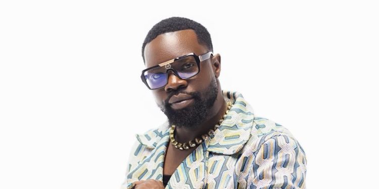 Artist Mungu Feni Charters Aeroplane to Celebrate New Year’s Eve with Family in Uganda