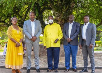 Museveni Meets Tooro Leaders, Backs Redevelopment of Historic Muchwa Building