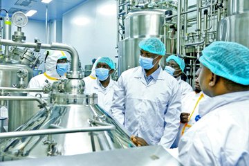 Dr Ggoobi Visits NARO Anti-Tick Vaccine Facility Ahead of Commercial Production