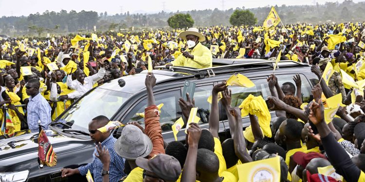 Museveni Condemns Illegal PDM Funds Deductions at Kiryandongo Rally