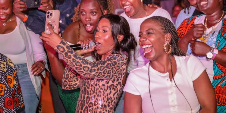 Vinka Wows Guests at the Unite for Women Concert