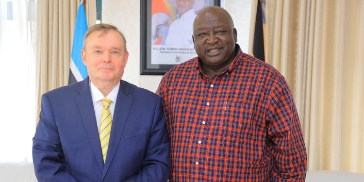 Larry Madowo Wins Human Rights Defender Award