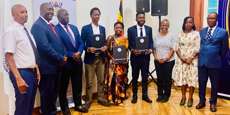 Burundi and DR Congo Journalists Win Inaugural ICGLR Awards