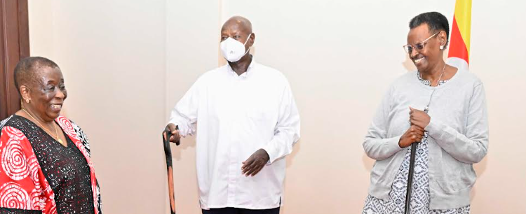 President Museveni Hosts Former Tanzanian First Lady Anna Mkapa