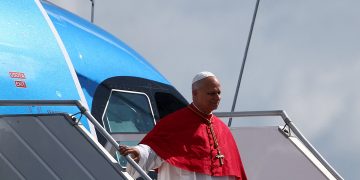 Pope Leo XIV Visits Cameroon, Calls for Peace