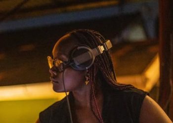 La Sunday to Debut at Silo 15