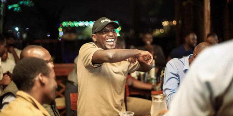 Salama Springs lights up with Black & White powered Quiz Night