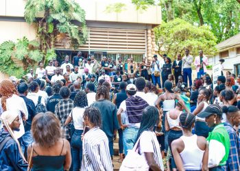 Hundreds turn up for Uganda International Fashion Week Casting at Makerere