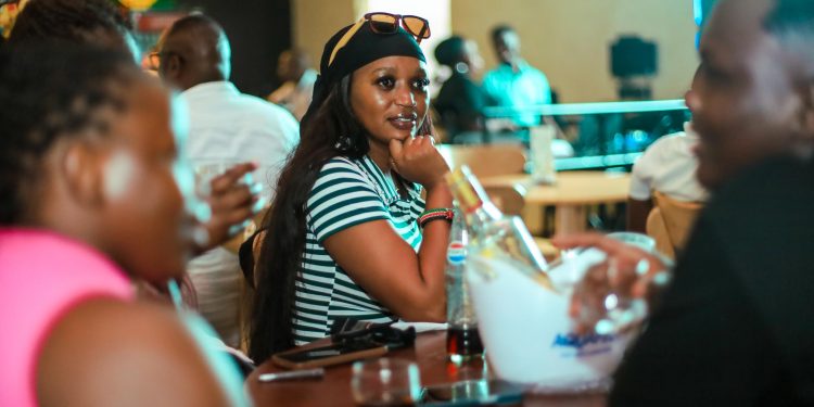 Quiz Nights Build Momentum with Another Engaging Edition at El Nivel Bar