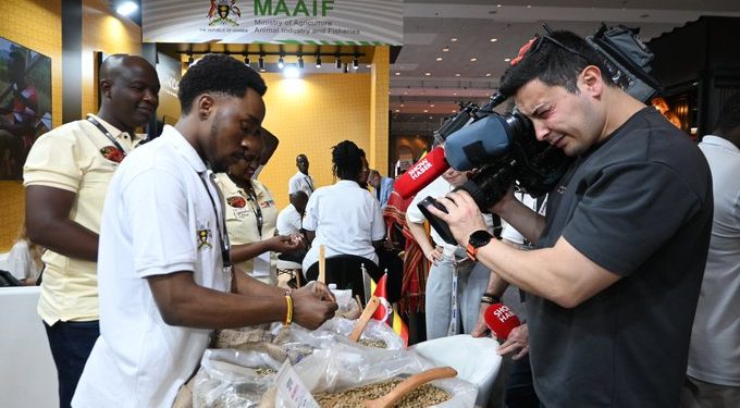 Manufacturers React to New Plastics Levy, Call for Refinement