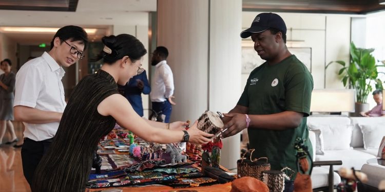 Uganda and Hangzhou Forge New Tourism and Investment Partnership at “Pearl of Africa” Conference