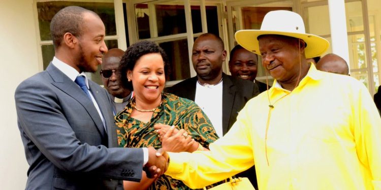 Museveni Directs Official Burial, 3 Days of National Mourning for King Oyo