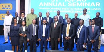 Accountants Urged to Uphold Fiscal Discipline and Put Customers at the Centre