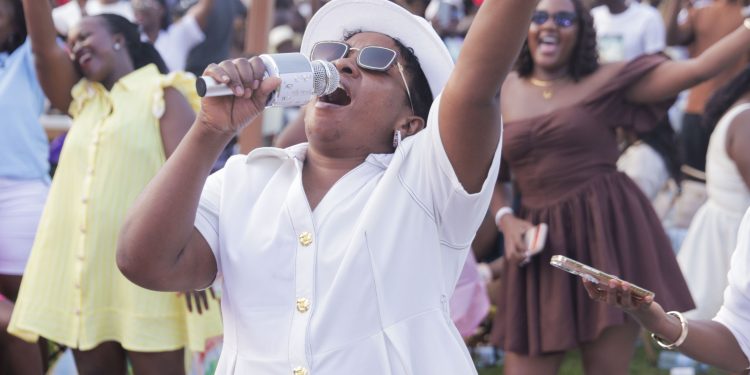 RnB and Friends Bring Old School Magic to Mestil