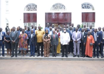 Museveni Pledges Shs125bn to Uganda Medical Association SACCO for Health Workers